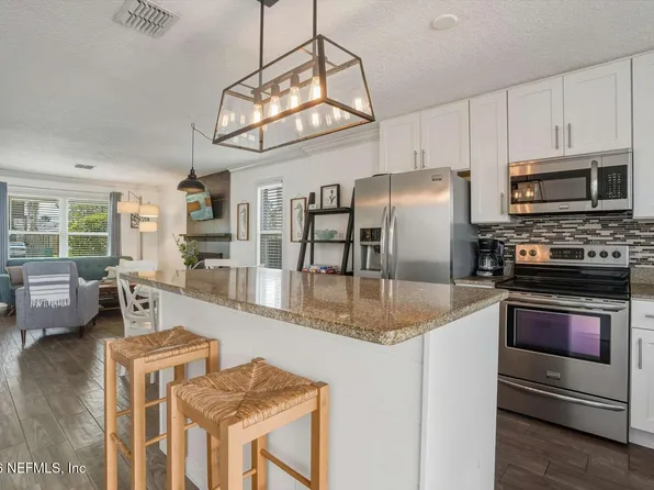 505 UPPER 8TH Avenue S, Jacksonville Beach, FL 32250