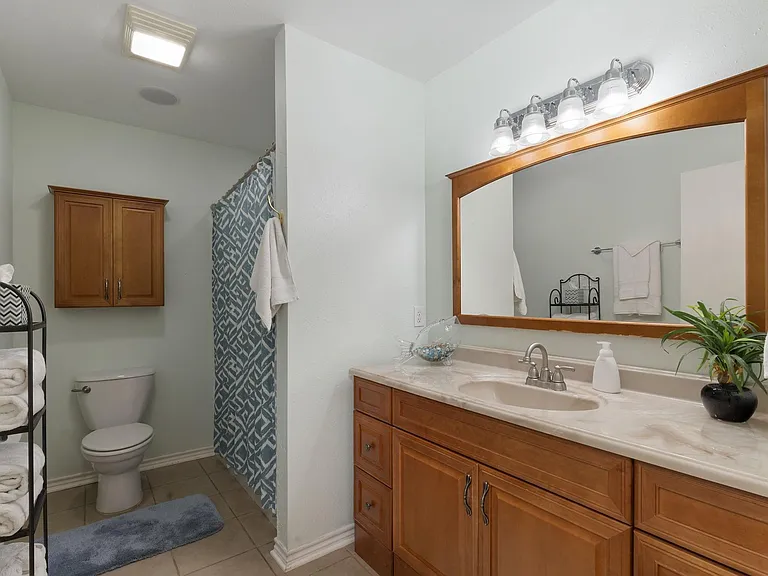 1072 Papenberg Ln — Photo 15