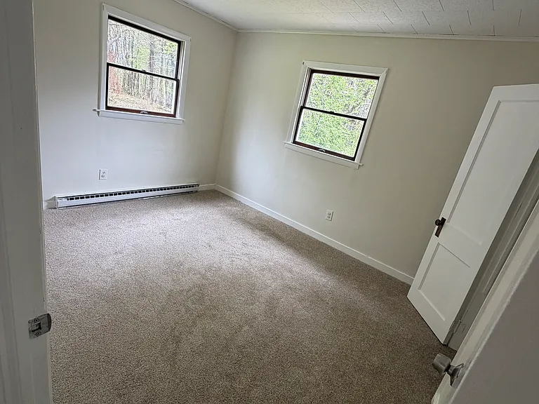 198 Shiny Mountain Rd — Photo 2