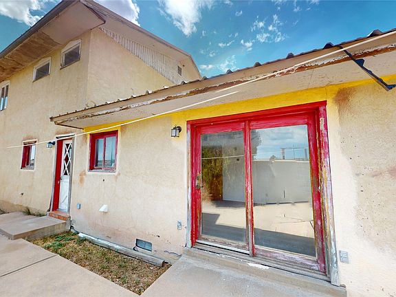 2nd image of 34 Emily Rd