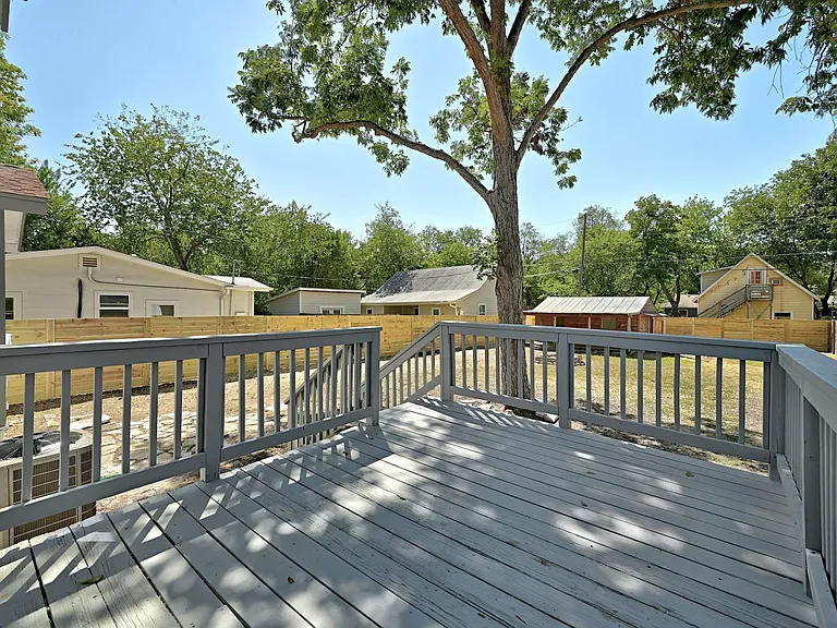 203 Nelray Blvd — Photo 23