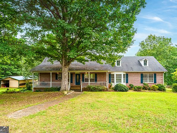 3rd image of 25 Loon Ln