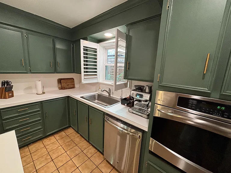 13814 Piping Rock Ln — Photo 24