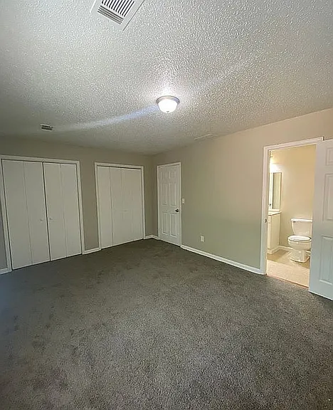 2644 Dorian Dr #C — Photo 11