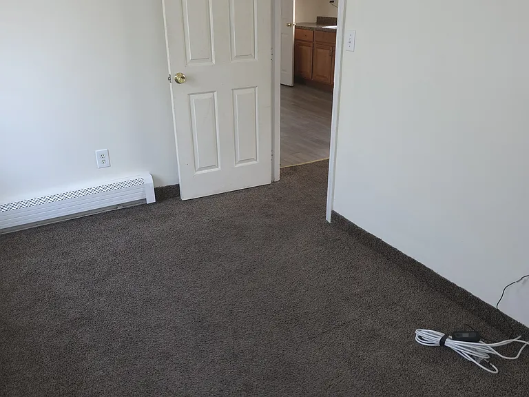 75-77 Chestnut St #75 — Photo 5