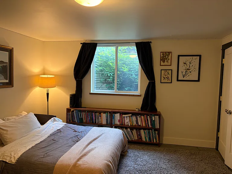 226 Benton Ave — Photo 46