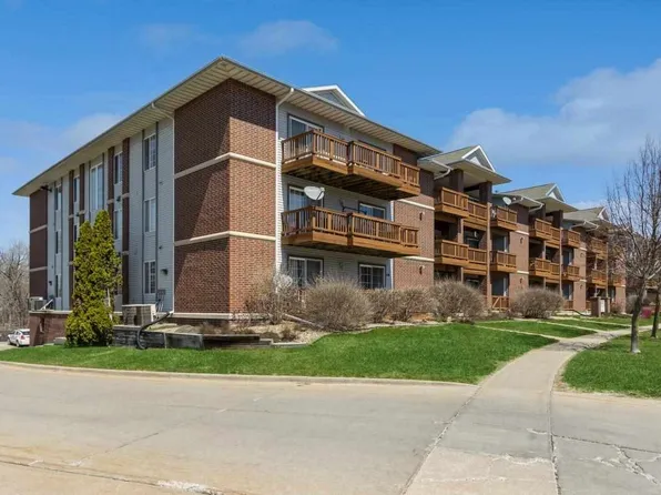 512 Westside Dr, Iowa City, IA 52246