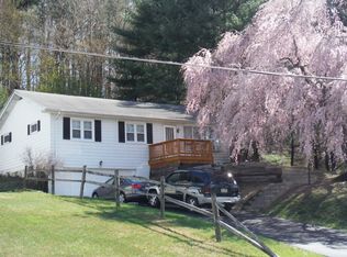 751 W Market St, Orwigsburg, PA 17961
