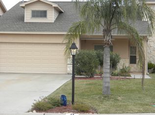 8 Olde Towne Ln, Rockport, TX 78382