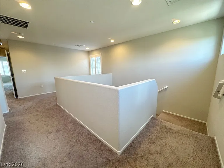 6132 Scarlet Leaf St — Photo 17