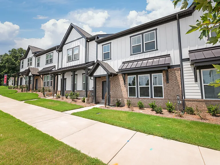 302 Silver Fleet Dr — Photo 42