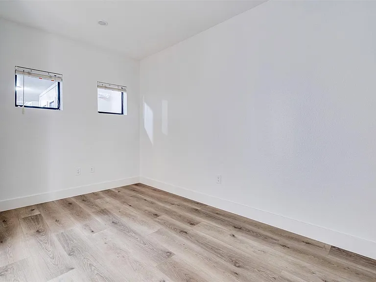 2505 San Gabriel St #600 — Photo 22