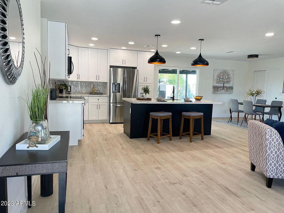 1st image of 702 N 78TH Street