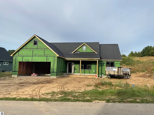 4463 Pine Meadow Trl, Traverse City, MI 49685
