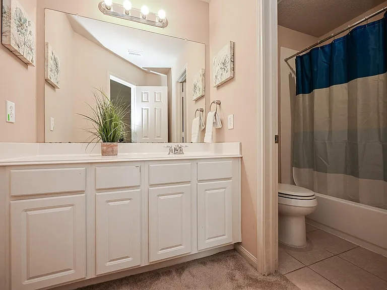 8010 Durham Run Ln — Photo 23