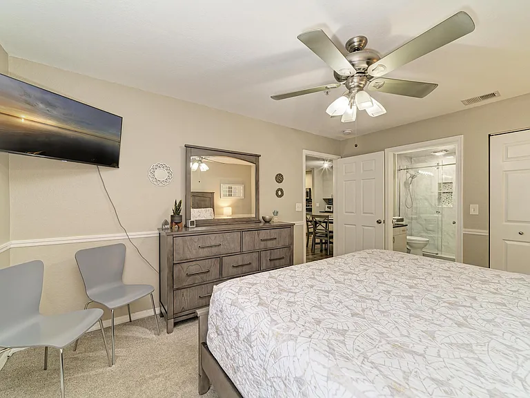7405 Vista Way #105 — Photo 8