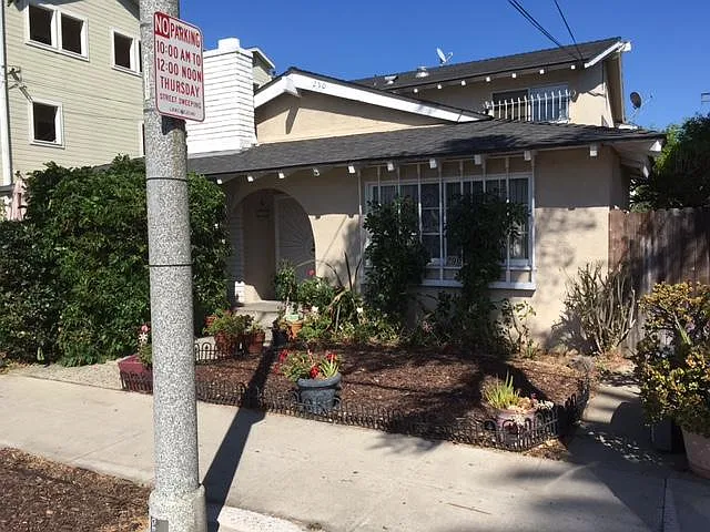 290 Molino Ave #3 — Photo 1