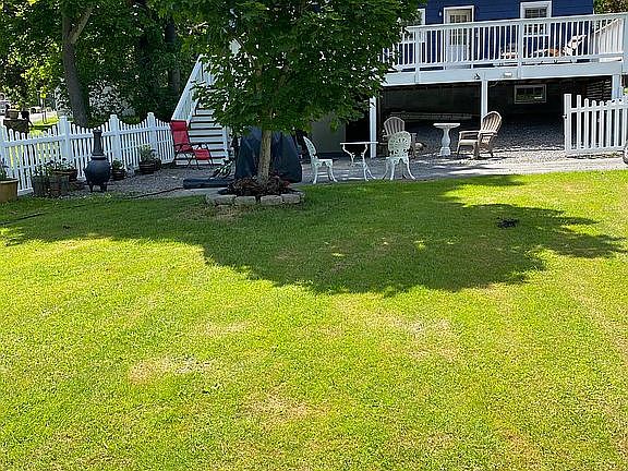 5th image of 13 Linden Ave