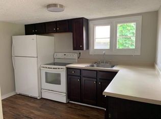 143 Spring St, Newnan, GA 30263