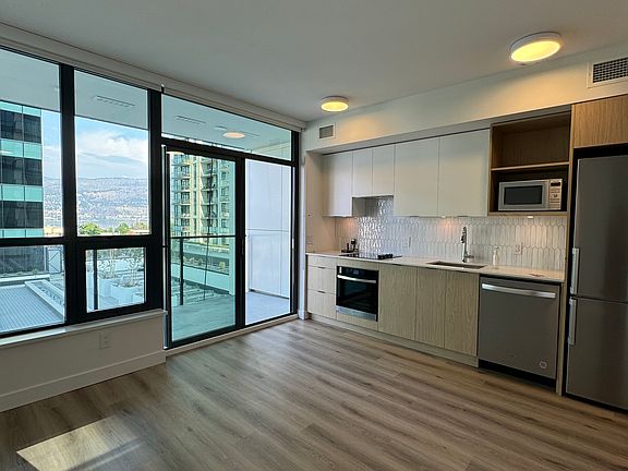 3rd image of 1488 Bertram St #711