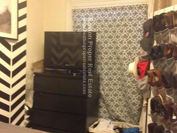 225 Newbury St. #3F Boston - Back Bay Unit Photo 3