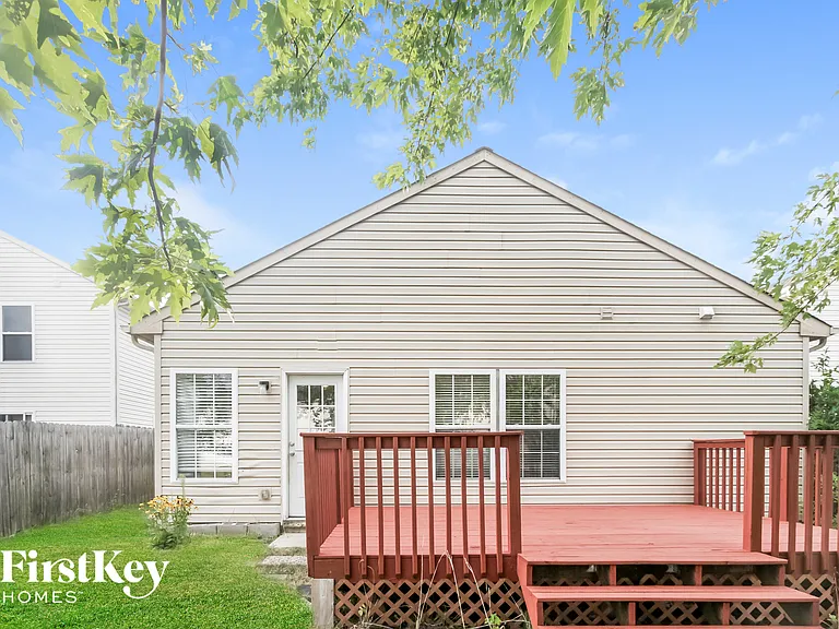 8119 Corktree Dr — Photo 15