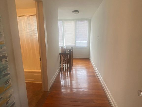 2nd image of 1321 General Pershing St