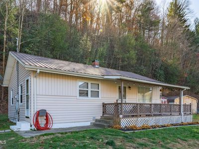 636 Copley Branch Rd, Butler, TN, 37640