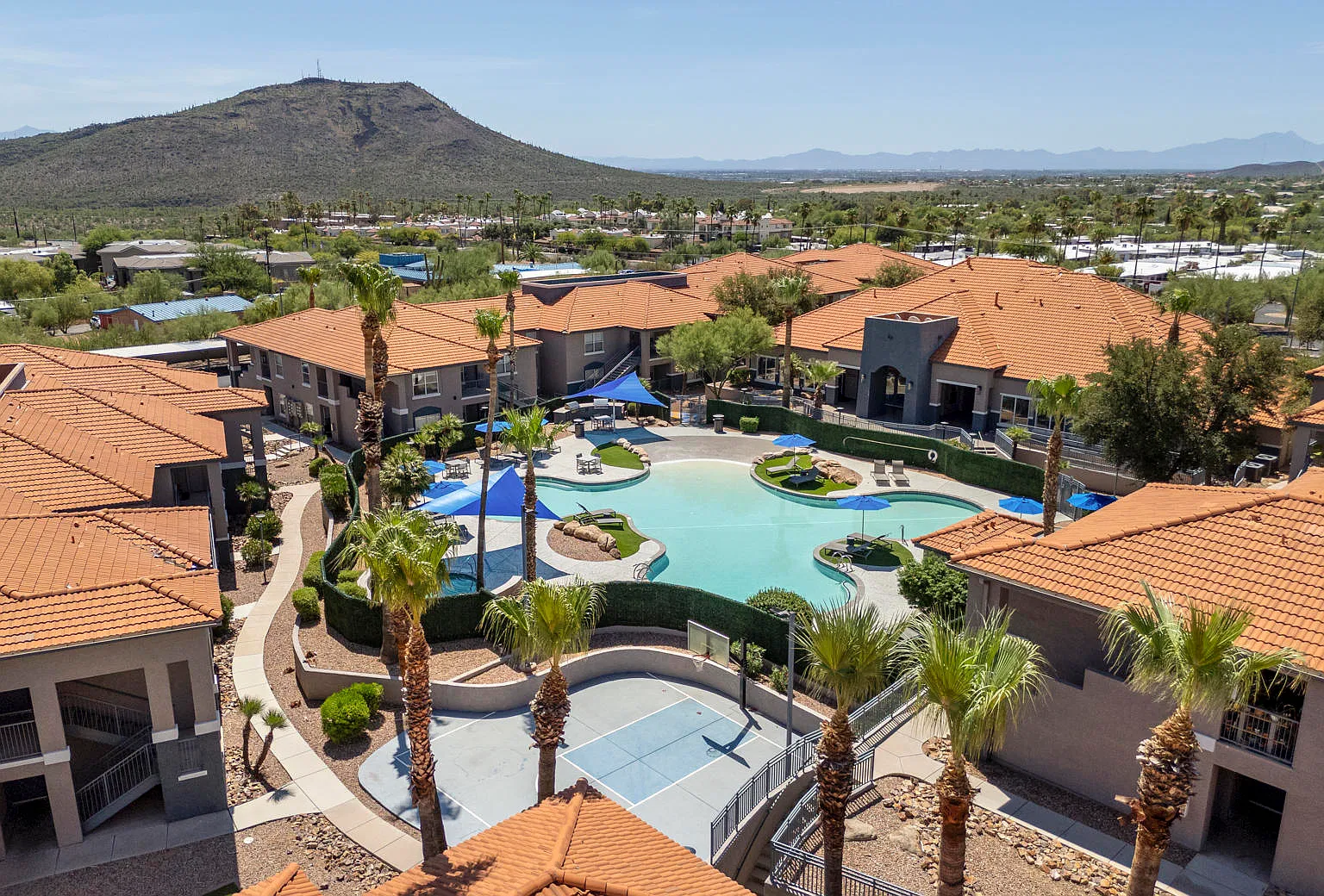 Sonoran Reserve Apartments — Photo 1