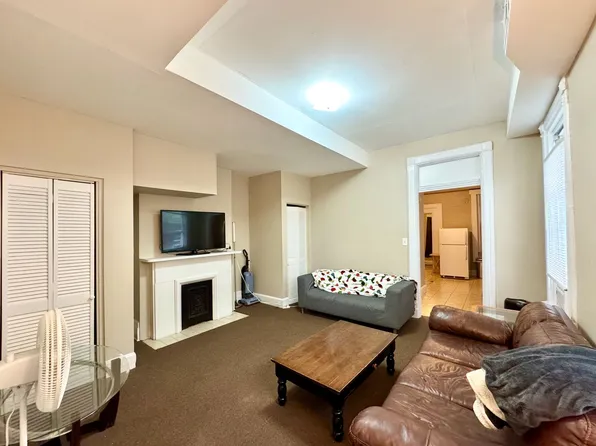 122 Parker Apartments