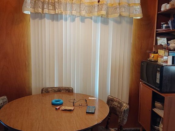 5th image of 14886 Marigold Ln