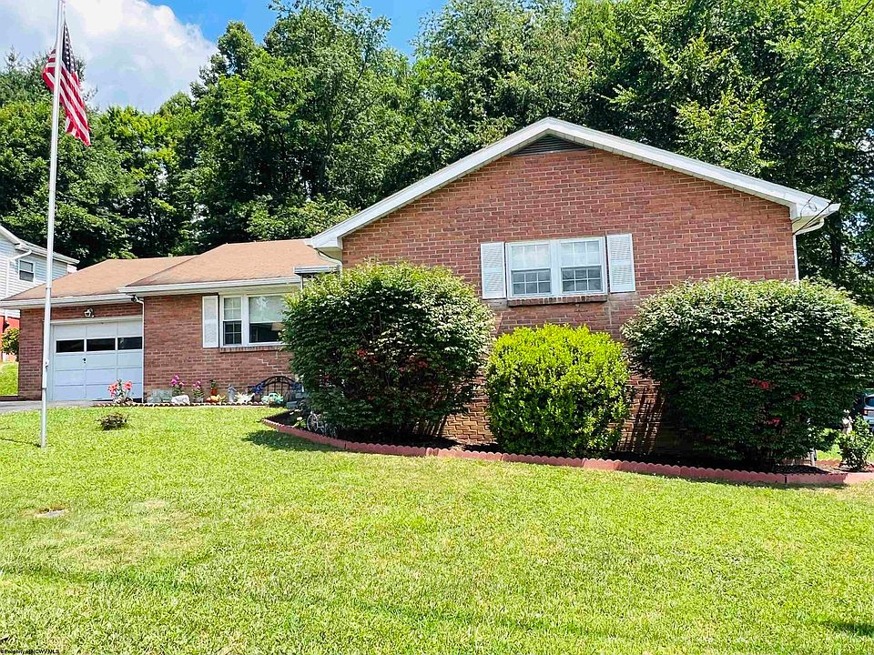 1st image of 127 Beach Ln