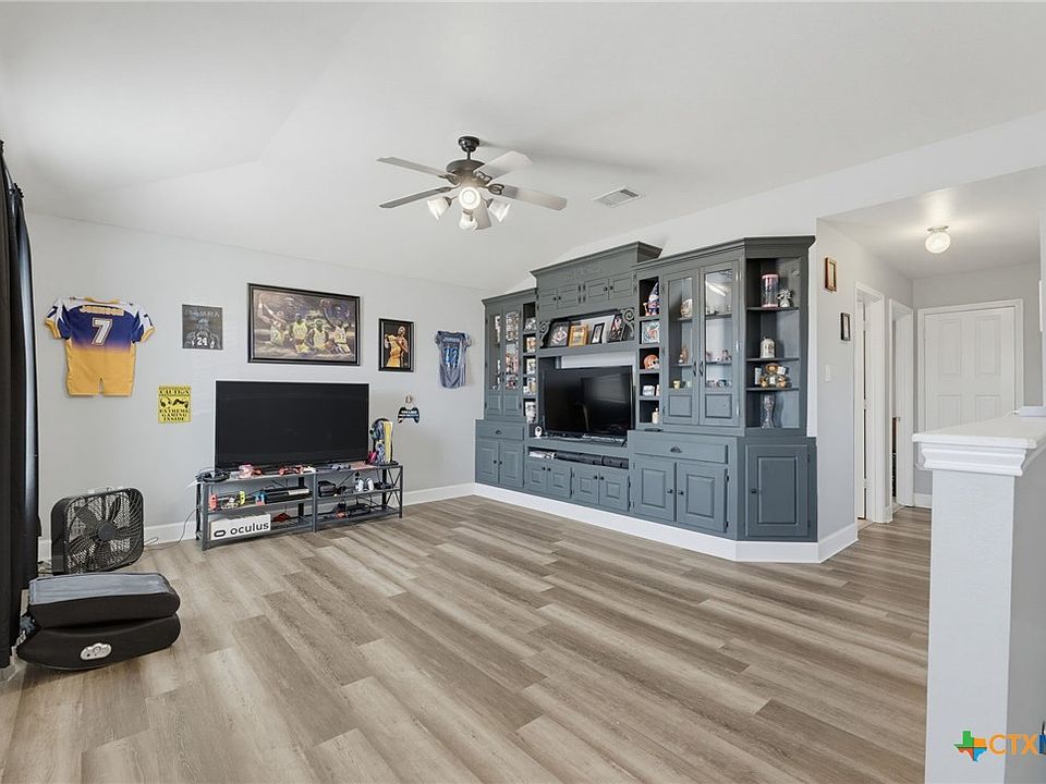 1st image of 2306 Griffin Dr