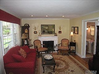 3rd image of 24 Kellum St