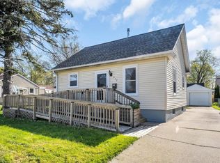 417 Island Ave AVENUE, Racine, WI 53405
