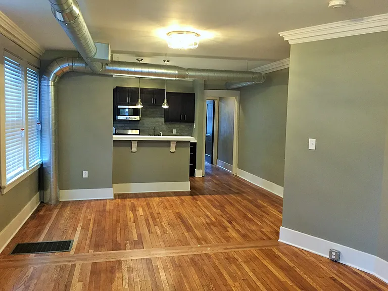6329-6331 Bartlett St #6331 — Photo 5