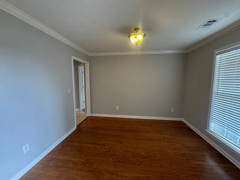 7002 Oak Side Ct — Photo 3