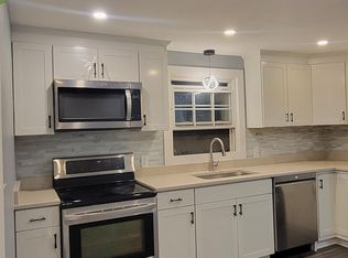 461 Merrimack St #2, Manchester, NH 03103