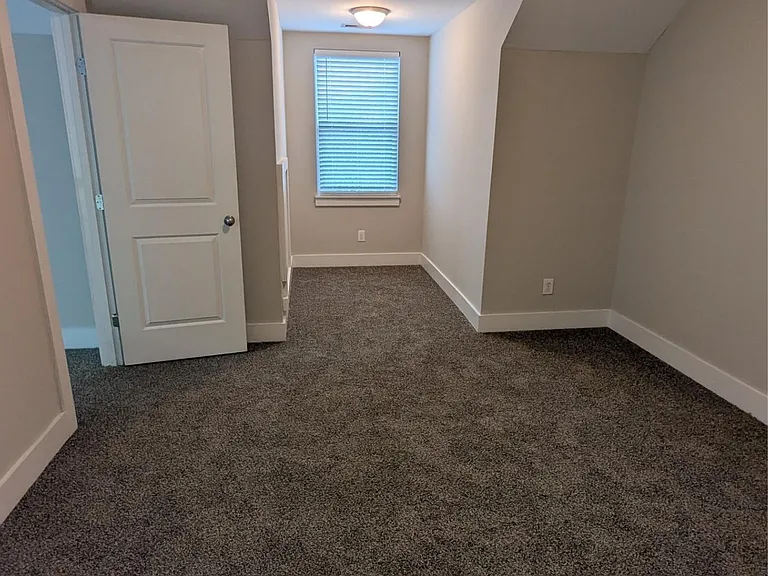 3524 Steffisburg Dr — Photo 9