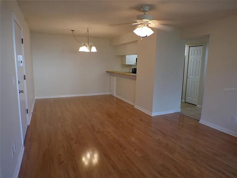 634 Bird Bay Dr E #102 — Photo 7