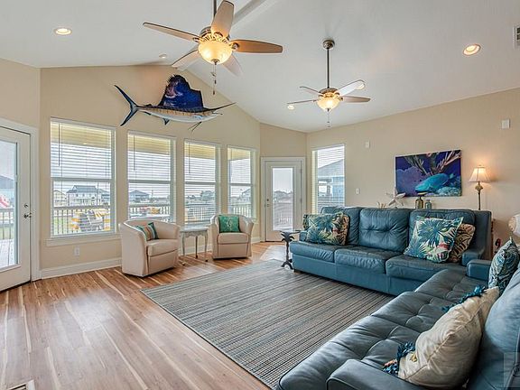 4th image of 4405 Whaler Ln