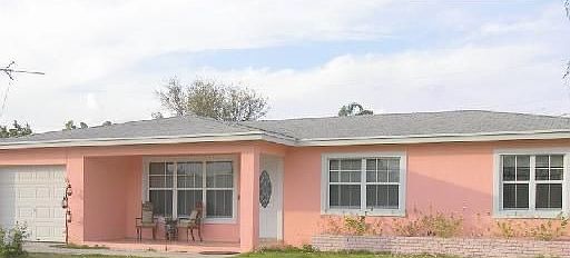 1st image of 1744 15th Ave N