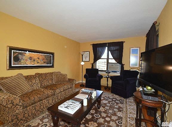 4th image of 213-06 75th Ave APT 6M