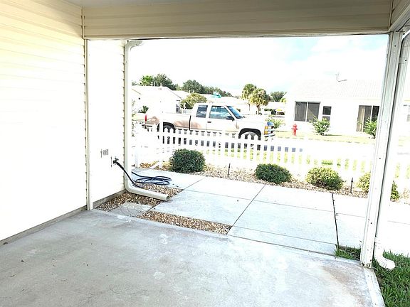 3rd image of 8160 SE 174th Lapham Ln