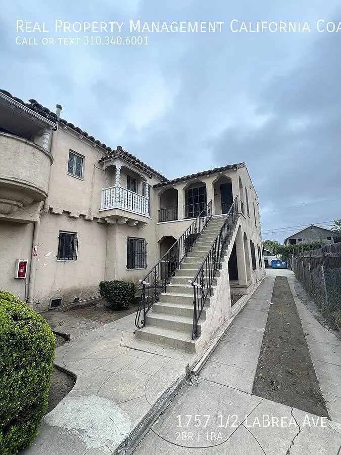 2bd 1 ba Available in Mid City — Photo 1