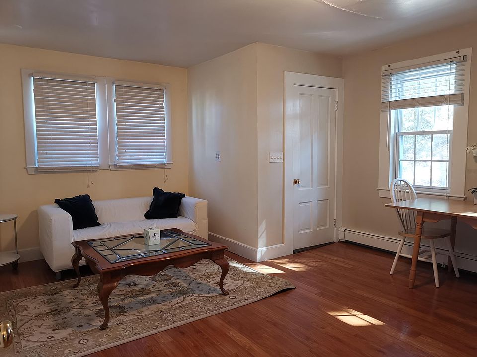 1st image of 85 Edgell Rd