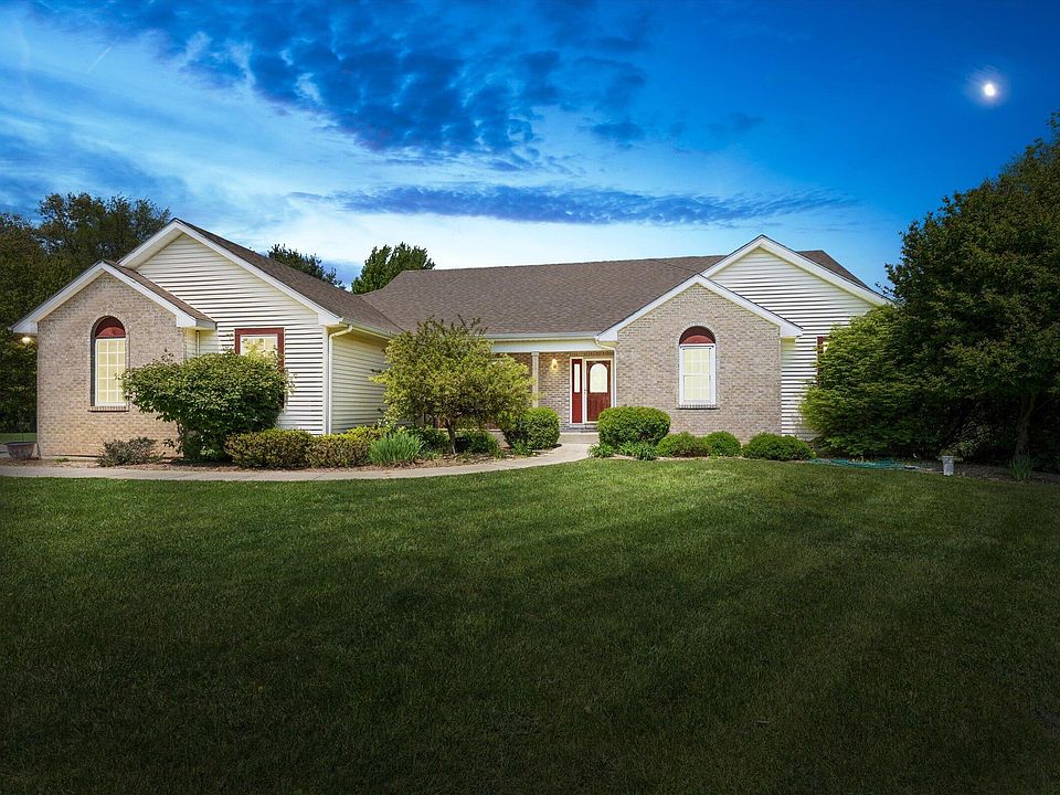 1st image of 27100 Deerfield Ln