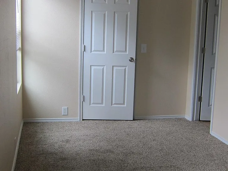 29704 Sullivan Oaks Dr — Photo 24