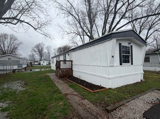 300 Spelter Ave #79, Danville, IL 61832