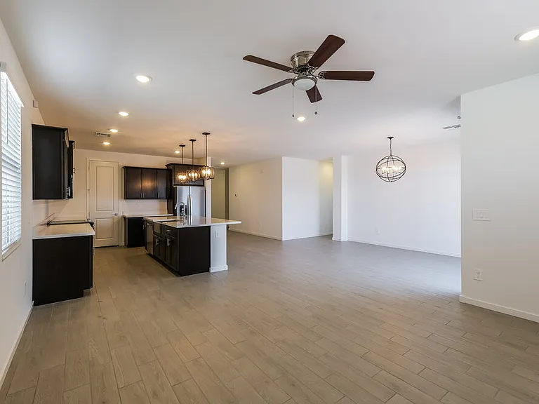 24453 W Grove St — Photo 4